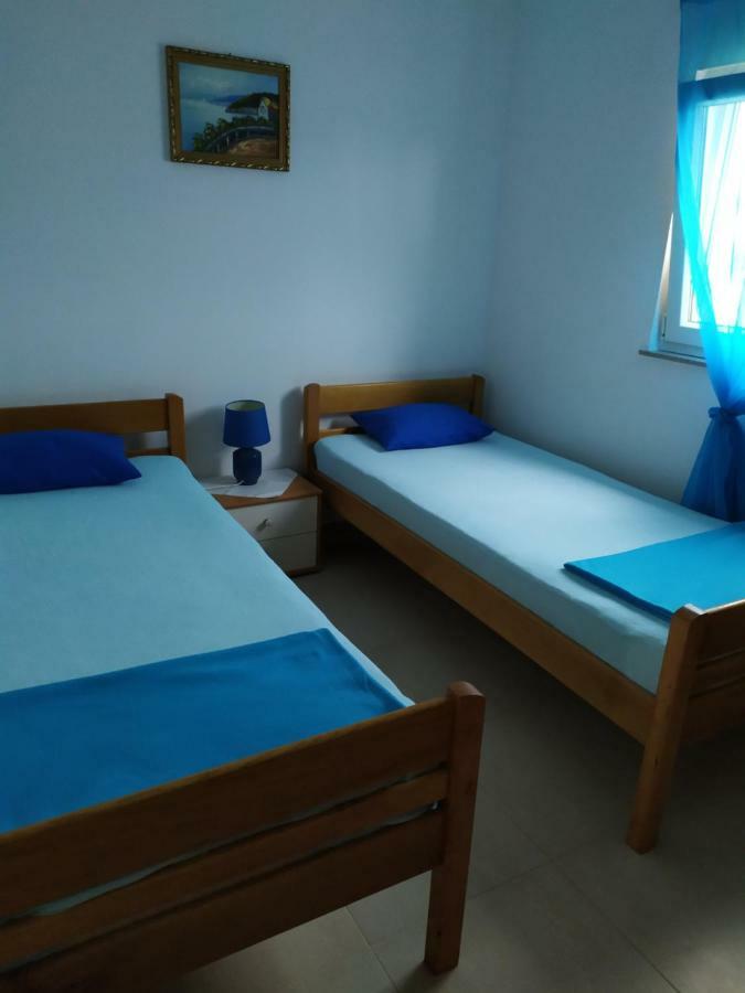 Apartmani Vjeko Vir Exteriör bild